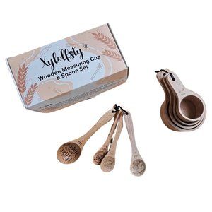 8 Set Funny Wooden Measuring Cup and Spoon Set Designed with Baking Quotes